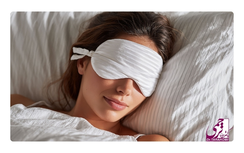 طرز خوابیدن بعد از لیفت صورت